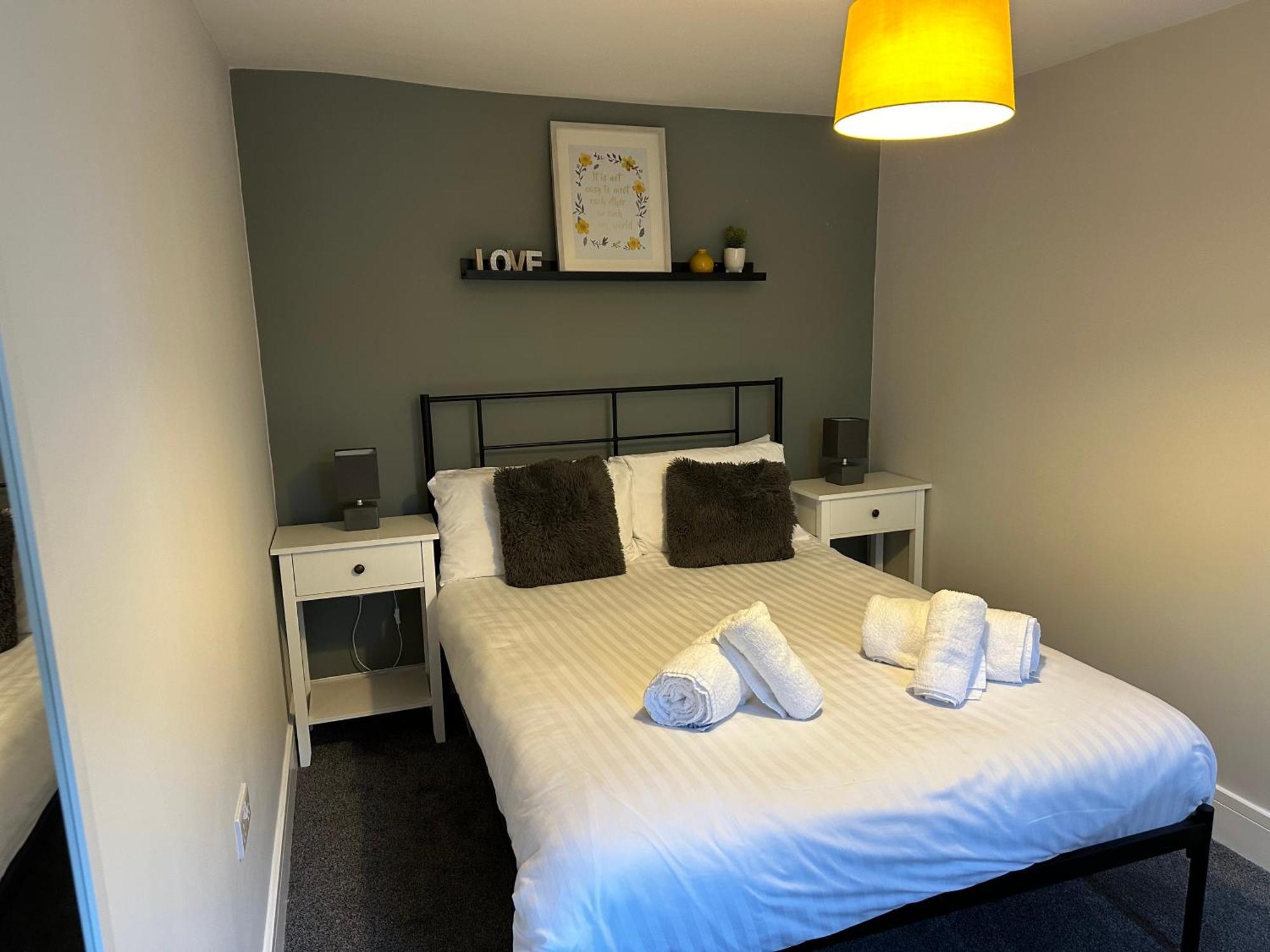 Maple House - 2 Bedroom House With Free Parking In Town By Shortstays4U King's Lynn Exteriér fotografie